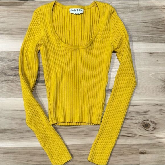 Anthropologie Charlie Holiday Vea Yellow Sweatshirt Women’s 8 - Picture 2 of 4